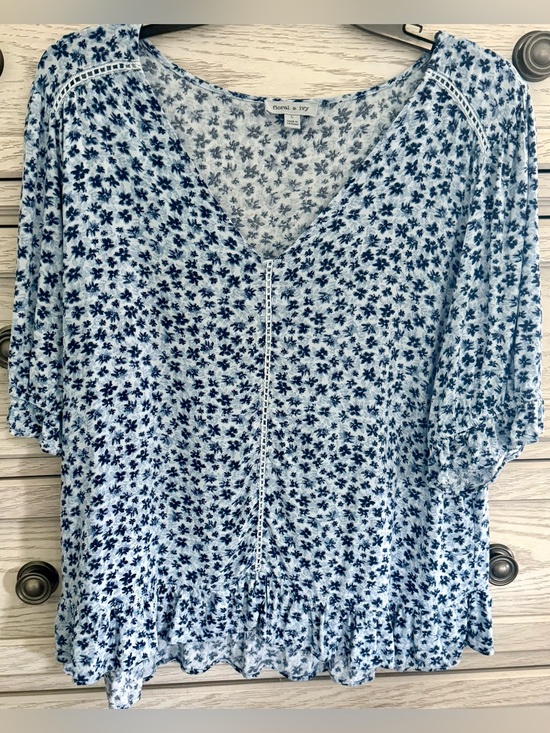Floral & Ivy Tops - Blue Floral V-Neck Women's Top
